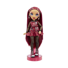 Rainbow High Series 4 - Mila Berrymore (Burgandy Fashion)